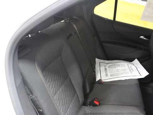 Used 2021 Chevrolet Equinox LT FWD image 9