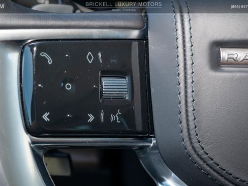 Used 2023 Land Rover Range Rover SE image 33