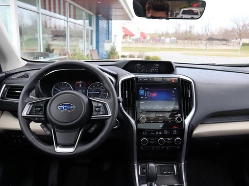 Used 2021 Subaru Ascent Limited w/ Technology Package image 11