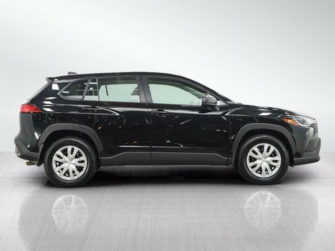 Used 2023 Toyota Corolla Cross L AWD/4WD image 6