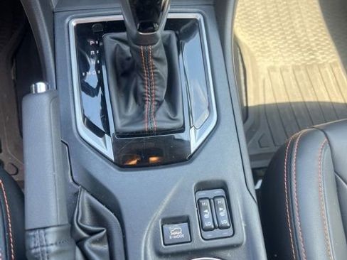 Used 2023 Subaru Crosstrek 2.5i Limited image 4