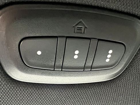 Used 2022 Jeep Wagoneer Series III image 21