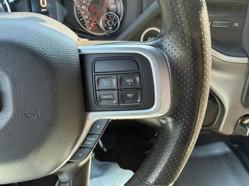 Used 2022 RAM 2500 Big Horn image 21