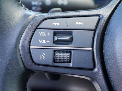 Used 2025 Honda Accord Sport image 25