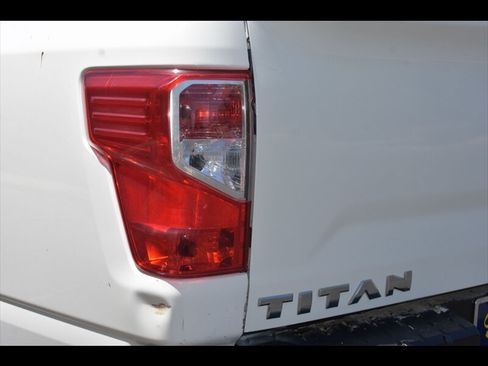 Used 2017 Nissan Titan S AWD/4WD image 51