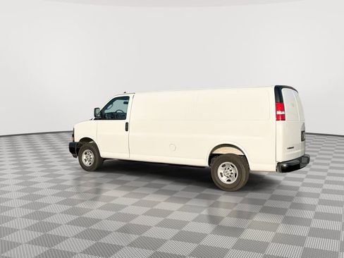 Certified 2025 Chevrolet Express 2500 Extended w/ Driver Convenience Package RWD image 7