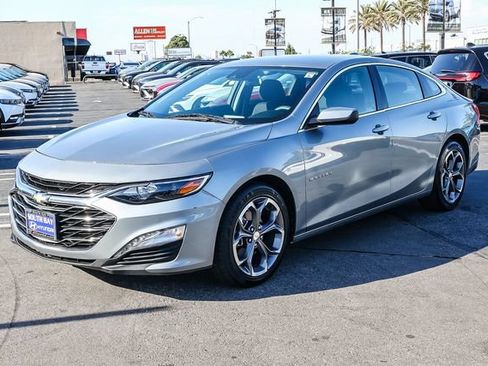 Used 2024 Chevrolet Malibu LT FWD image 3