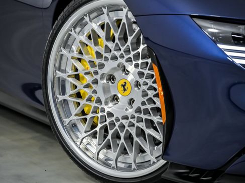 Used 2023 Ferrari SF90 Stradale image 4