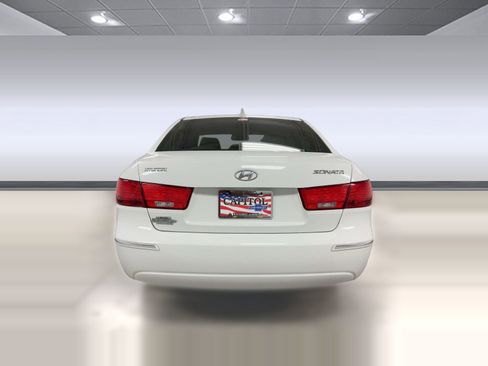 Used 2010 Hyundai Sonata Limited image 9