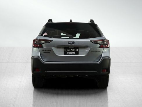 Used 2023 Subaru Outback Onyx Edition image 4