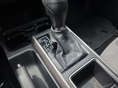 Used 2023 Toyota Tacoma SR5 w/ Technology Package image 23