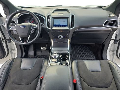 Used 2020 Ford Edge ST w/ Equipment Group 401A AWD/4WD image 12