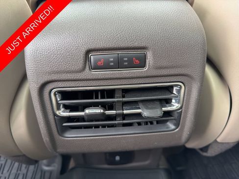 Used 2022 Lincoln Corsair Reserve w/ Equipment Group 201A AWD/4WD image 16