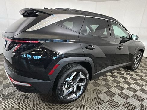 Certified 2024 Hyundai Tucson Limited AWD/4WD image 3