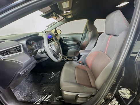 Used 2023 Toyota Corolla SE image 33