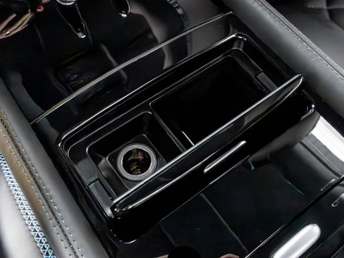 Used 2017 Bentley Continental GT image 34