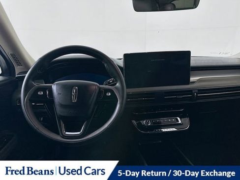 Used 2023 Lincoln Corsair AWD w/ Equipment Group 101A image 24