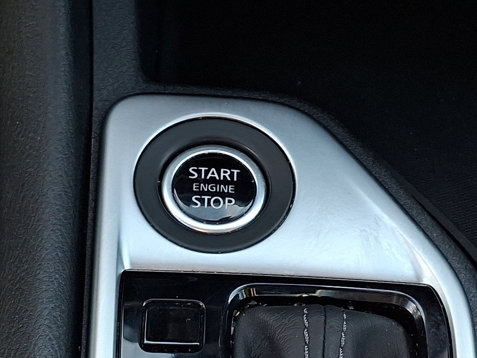Certified 2024 Nissan Sentra SV w/ All-Weather Package FWD image 24