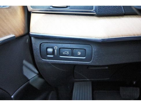 Used 2021 Volvo XC90 T8 Inscription Expression w/ Protection Package Premier image 22