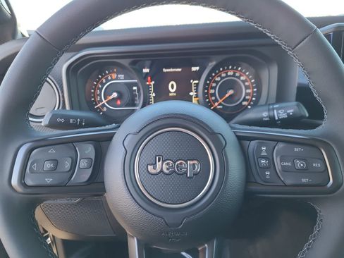 New 2026 Jeep Gladiator Rubicon AWD/4WD image 23