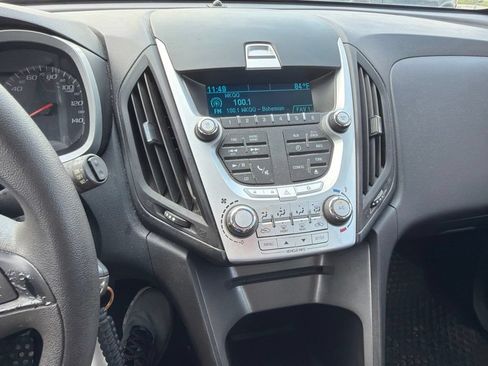 Used 2013 Chevrolet Equinox LS FWD image 8