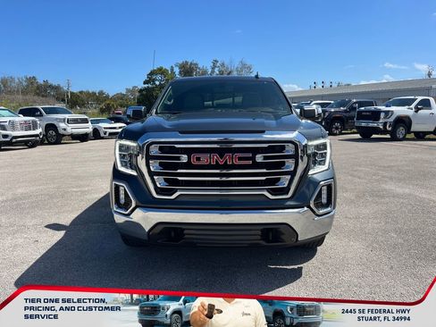 Used 2021 GMC Sierra 1500 SLT w/ SLT Premium Package image 3