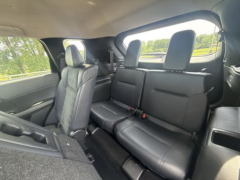 Used 2024 Mitsubishi Outlander SE FWD image 23