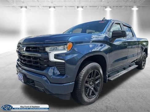 Used 2022 Chevrolet Silverado 1500 RST AWD/4WD image 1