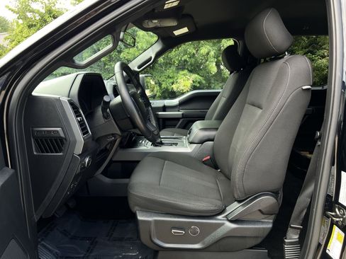 Used 2017 Ford F150 XLT w/ Equipment Group 301A Mid AWD/4WD image 18