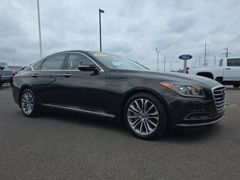 Used 2015 Hyundai Genesis 3.8 w/ Option Group 03 image 7