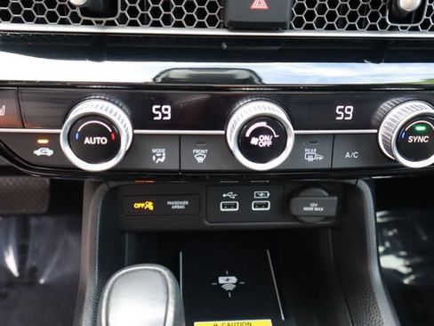 Used 2023 Honda Civic Touring image 36