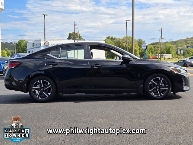 Used 2025 Nissan Sentra SV FWD image 2