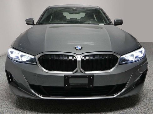 Used 2024 BMW 330i xDrive Sedan image 2