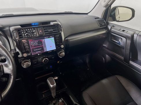 Used 2024 Toyota 4Runner TRD Off-Road Premium w/ Off Road Premium Plus Package AWD/4WD image 19