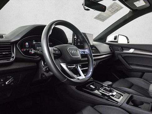 Certified 2024 Audi Q5 2.0T Premium Plus w/ Premium Plus Package image 10