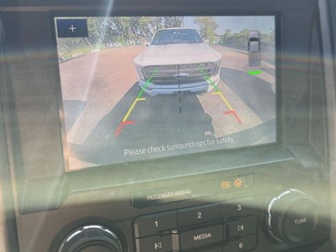 Used 2021 Ford F250 XLT w/ Tremor Off-Road Package AWD/4WD image 4
