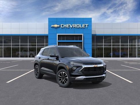 New 2026 Chevrolet TrailBlazer LT w/ LT Cold Weather Package FWD image 1