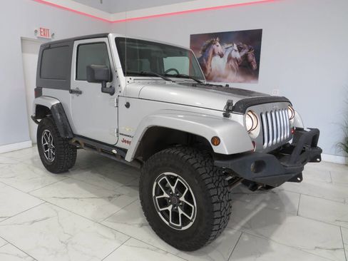 Used 2009 Jeep Wrangler Sahara w/ Trailer Tow Group image 1