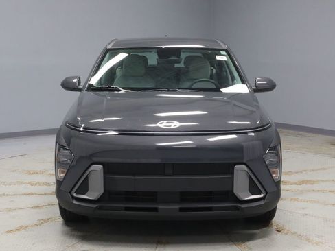 Used 2024 Hyundai Kona SE image 5
