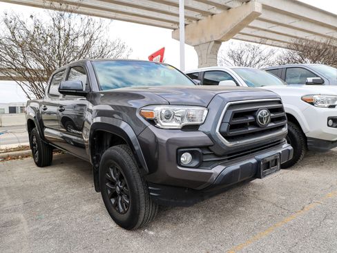 Used 2021 Toyota Tacoma SR5 image 6