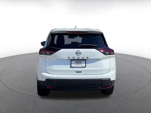 Used 2025 Nissan Rogue SV image 11