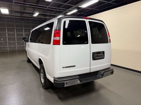 Used 2024 Chevrolet Express 3500 LT w/ LT Preferred Equipment Group RWD image 2