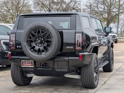 New 2026 GMC Hummer EV SUV AWD/4WD image 4