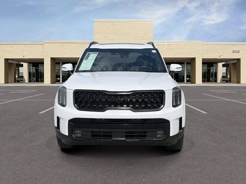 Used 2025 Kia Telluride SX X-Line AWD/4WD image 2