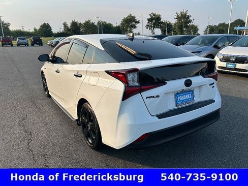 Used 2022 Toyota Prius FWD image 3