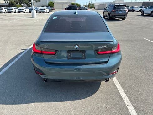 Used 2021 BMW 330i Sedan w/ Convenience Package RWD image 4