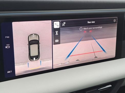 New 2026 Porsche Macan 4 Electric image 33