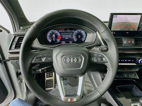 Used 2023 Audi SQ5 Premium Plus image 11