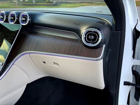 Certified 2026 Mercedes-Benz GLC 300 4MATIC image 10