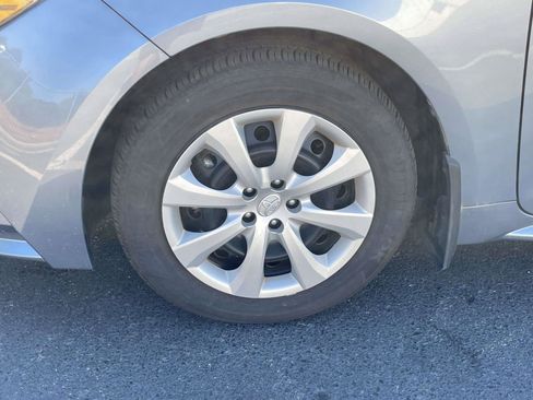 Used 2024 Toyota Corolla LE FWD image 23